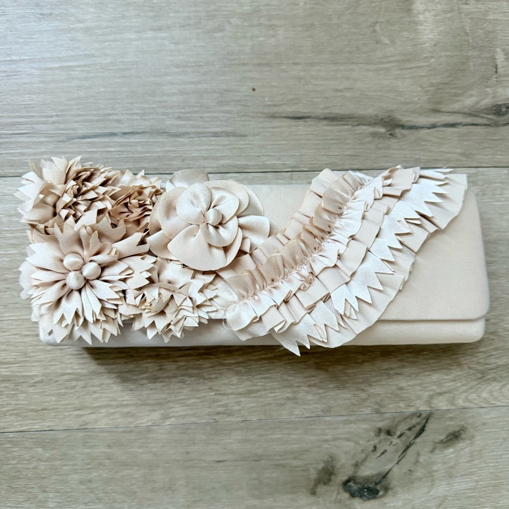 Inge Christopher Eve Flap Elegant Floral Satin Blush Pink Boho Clutch